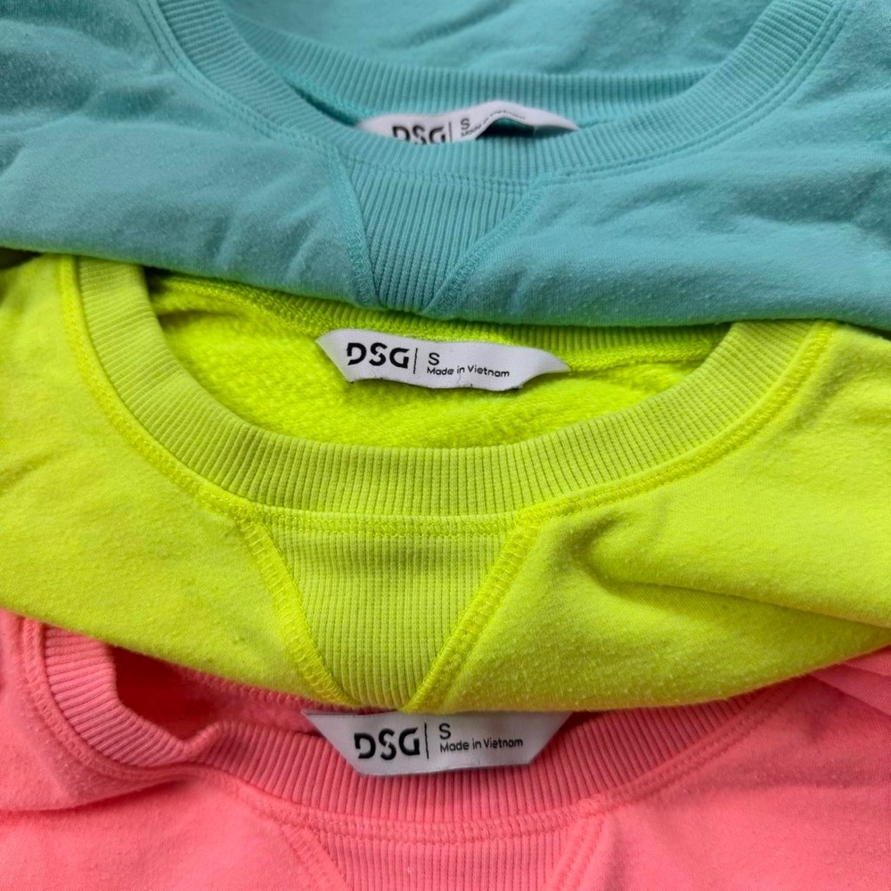 X SOLD X DSG Vibrant Sweatshirt Bundle - Picture 2 of 6